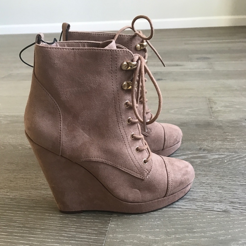 FOREVER 21 Lace up Wedge Booties